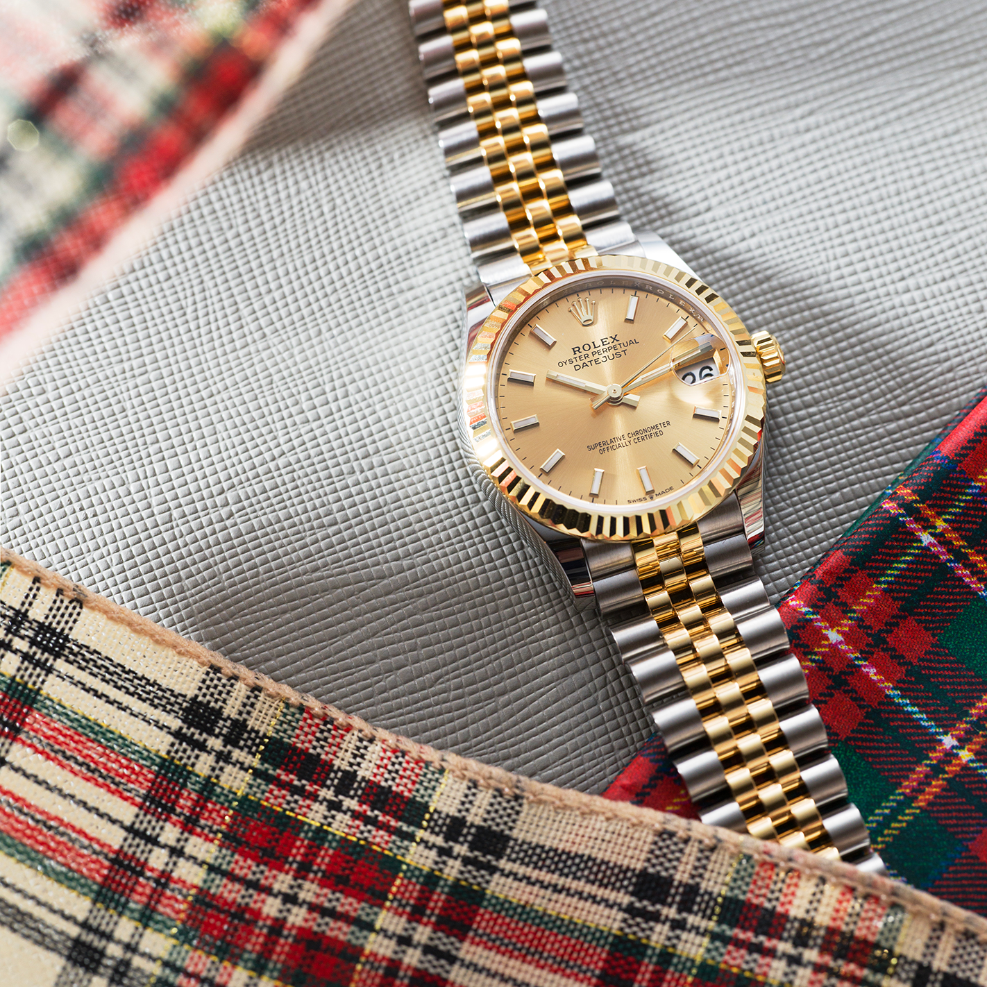 Date-Just 31, 278273