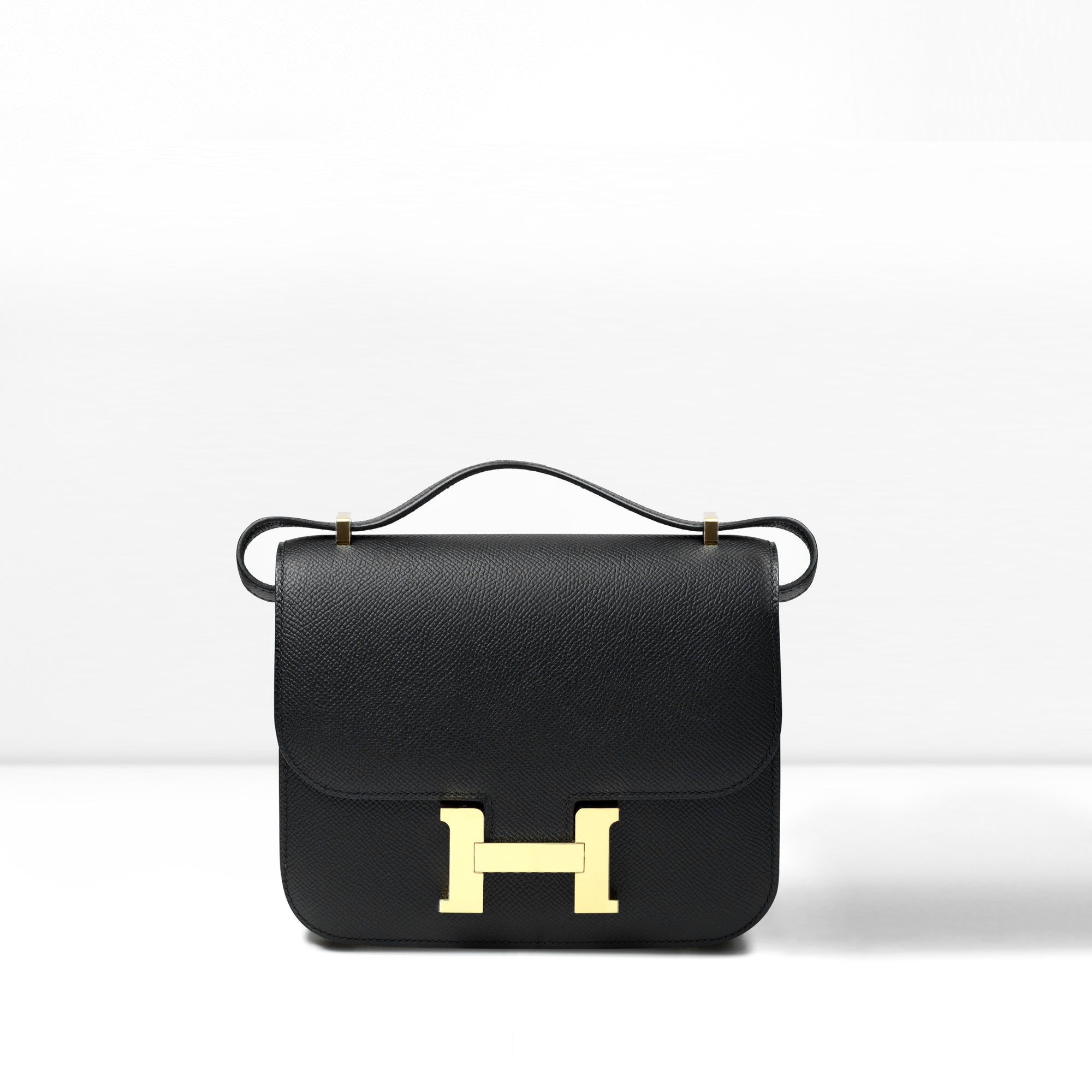 Hermès Constance 18
