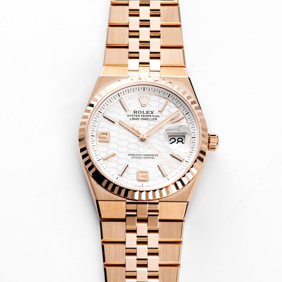 Land Dweller, 127235