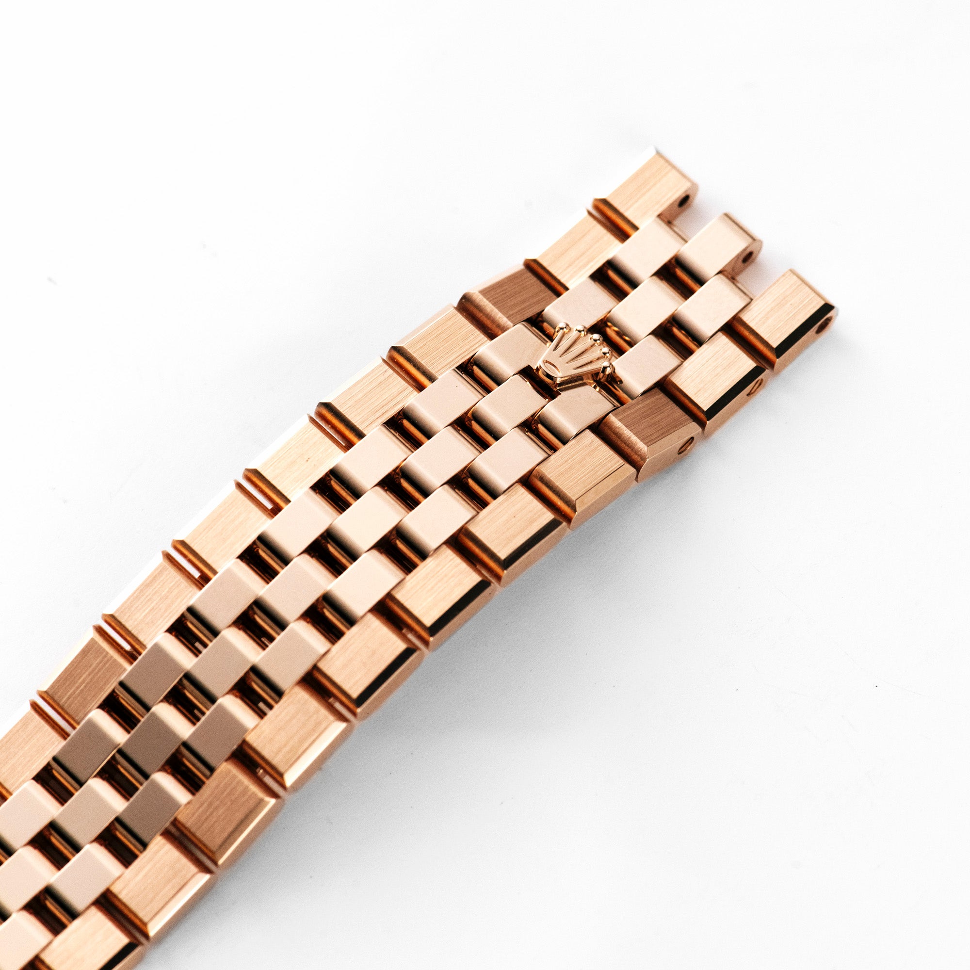 Land Dweller, 127235