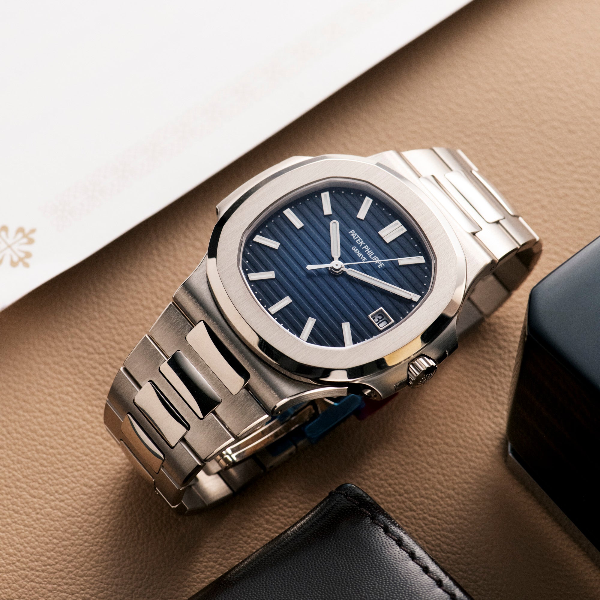 Nautilus, 5811/1G-001