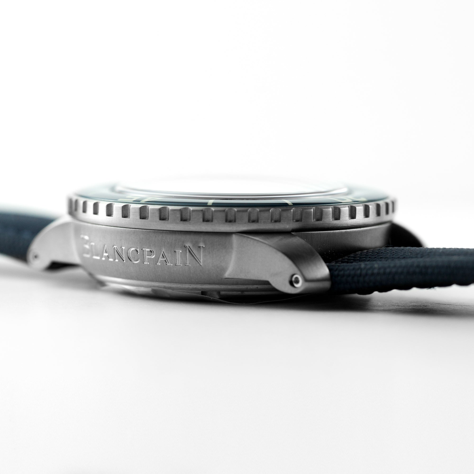 Fifty Fathoms, 5015-12B40-52A