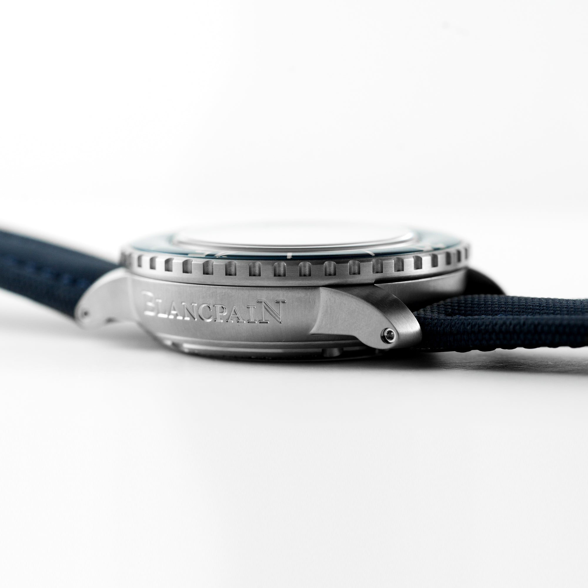 Fifty Fathoms, 5010 12B40 O52B