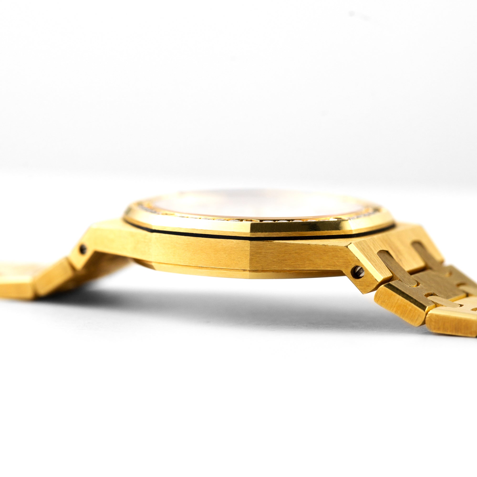 Royal Oak 33, 67651BA