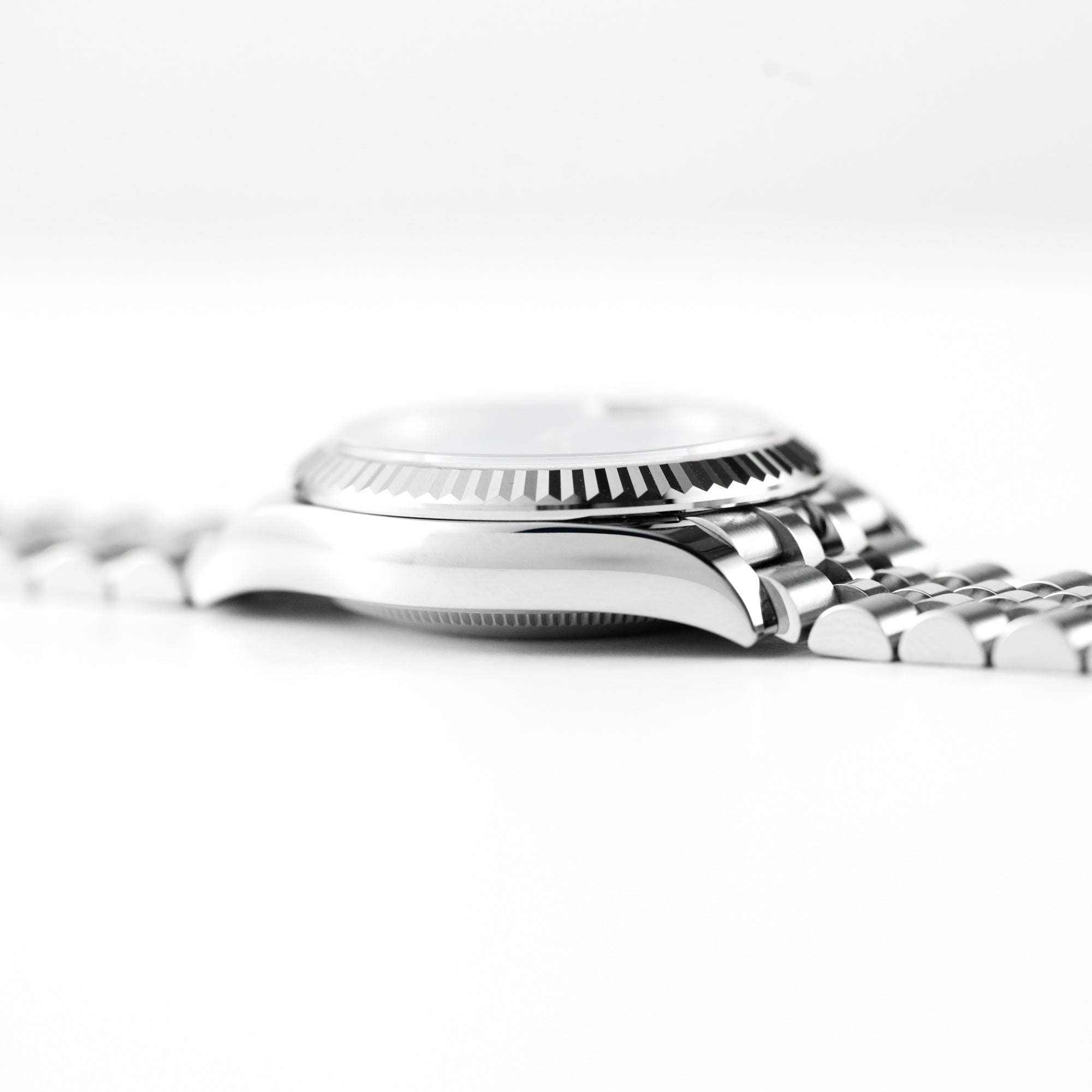 Date-Just 31, 278274