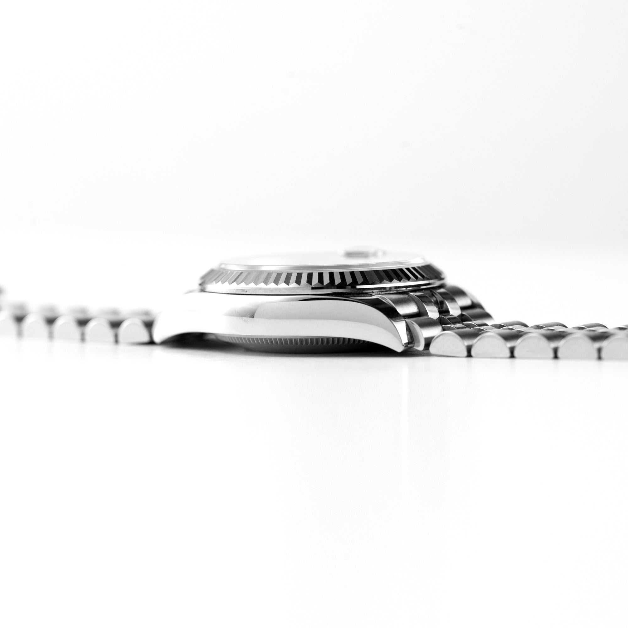 Date-Just 31, 278274