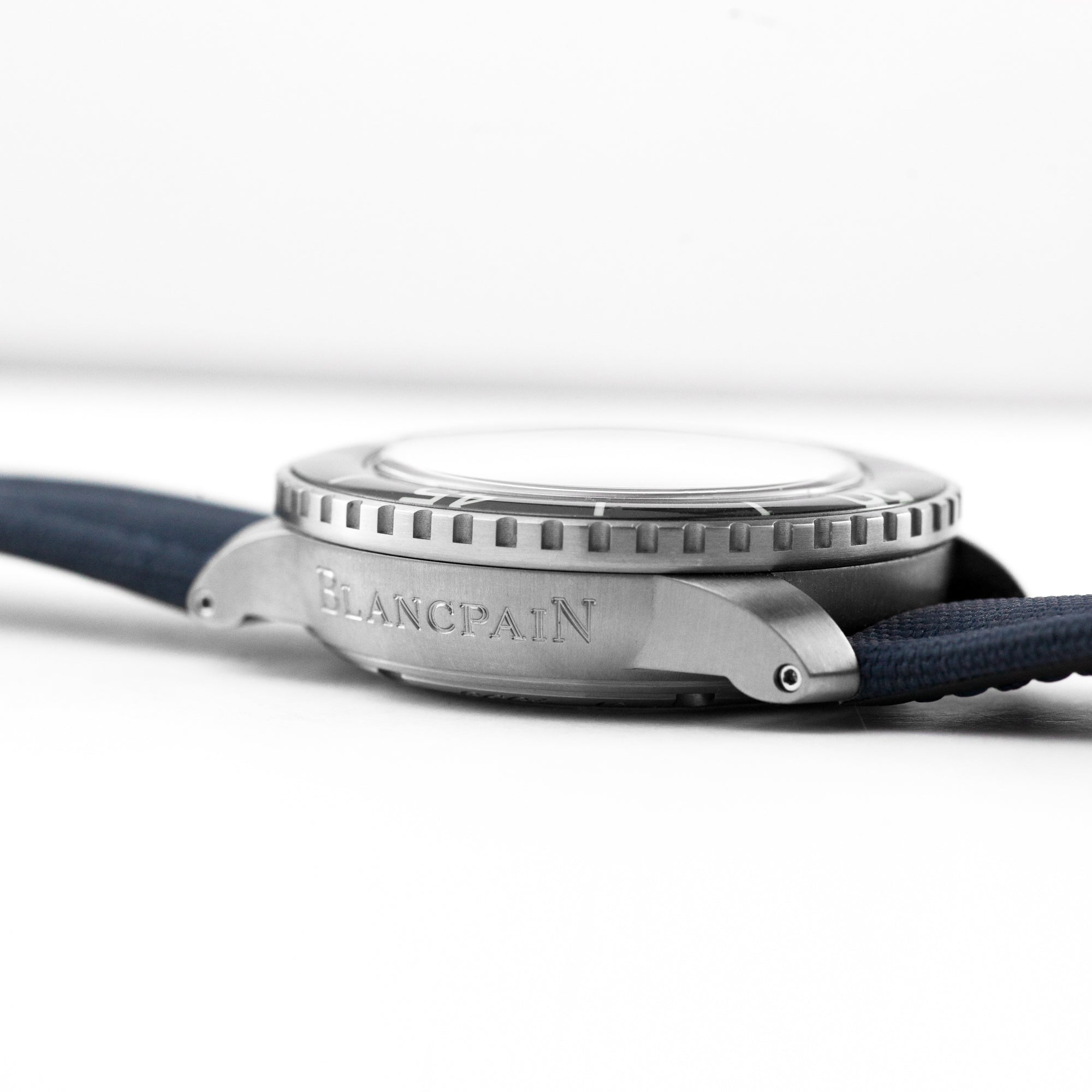 Fifty Fathoms, 5015-12B40-52A