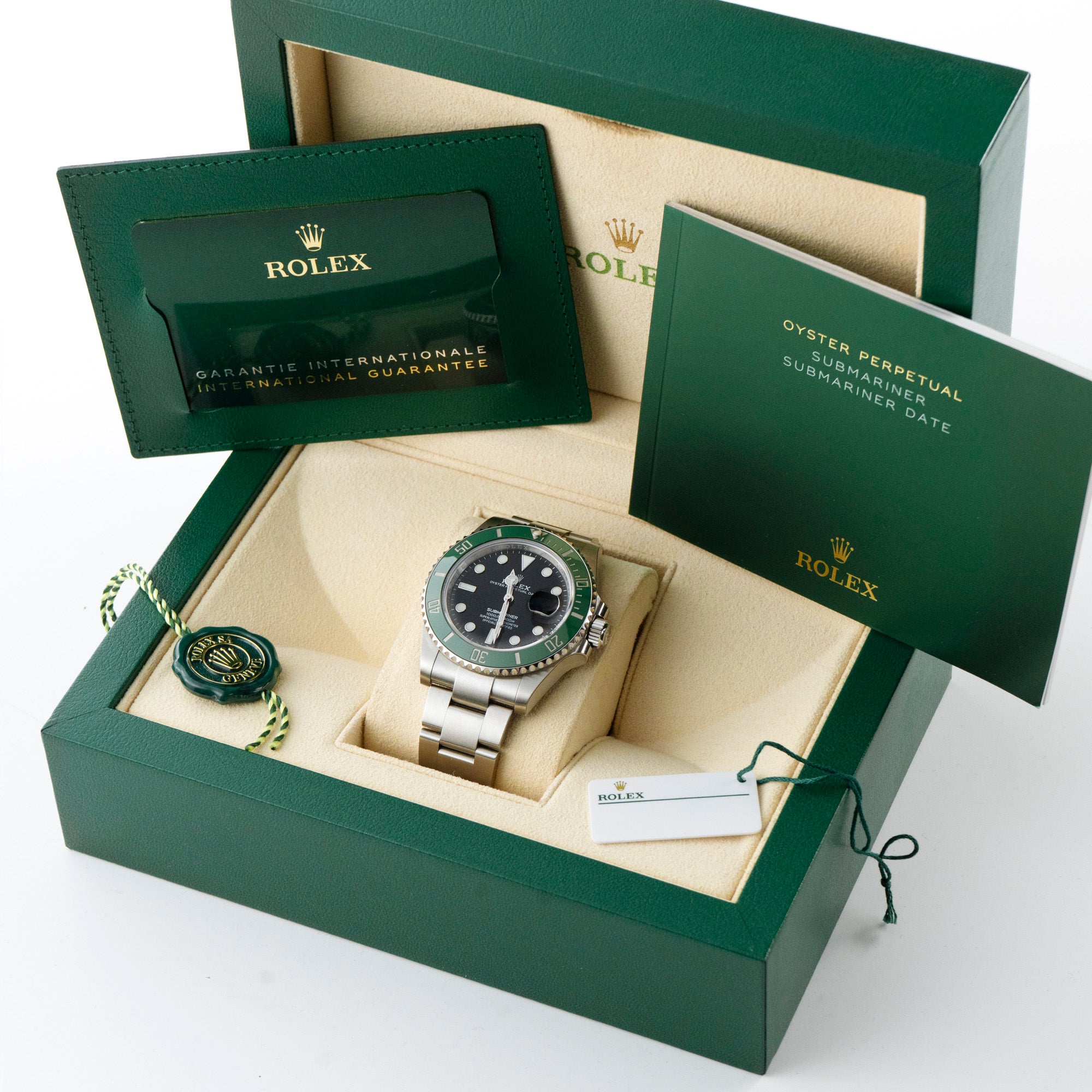 Submariner, 'Starbucks', 126610LV