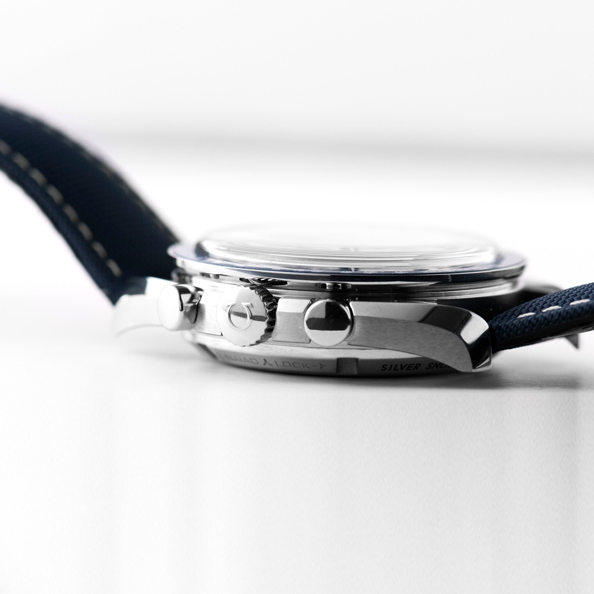 Speedmaster 'Snoopy', 310.32.42.50.02.001