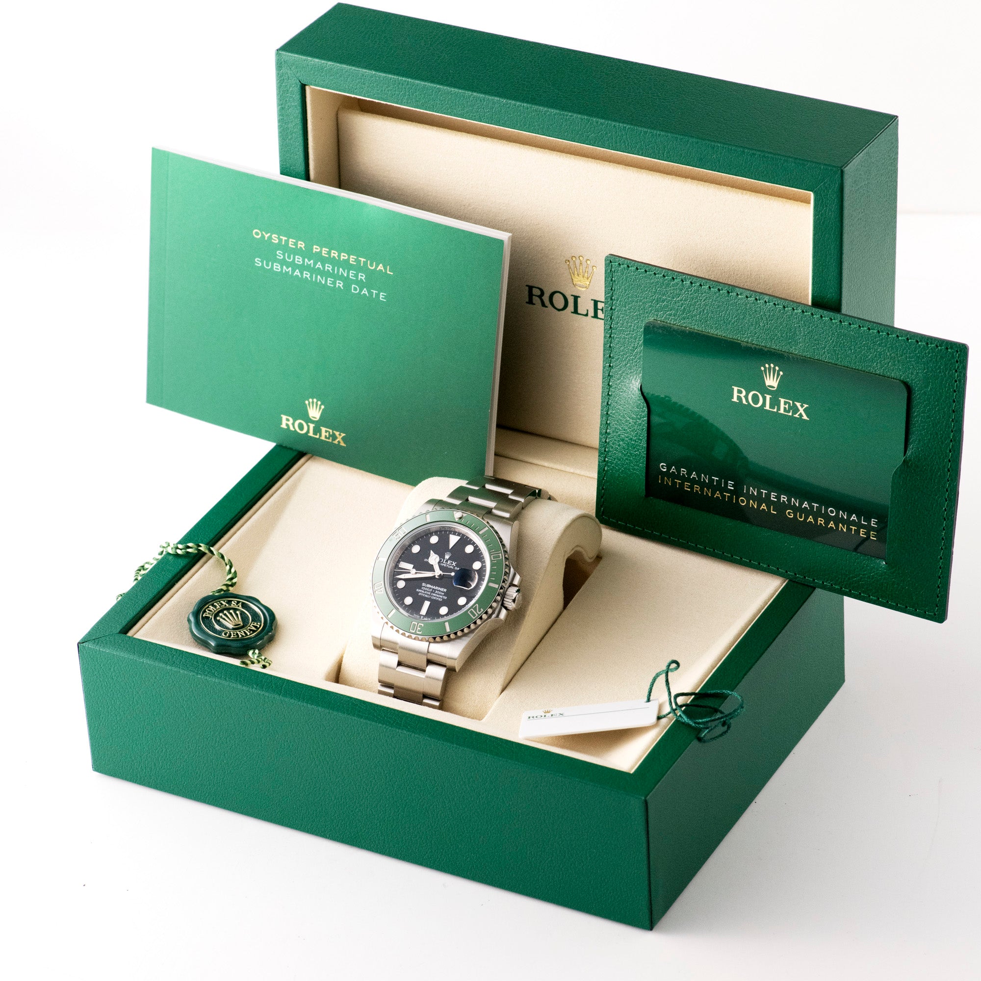 Submariner, 'Starbucks', 126610LV