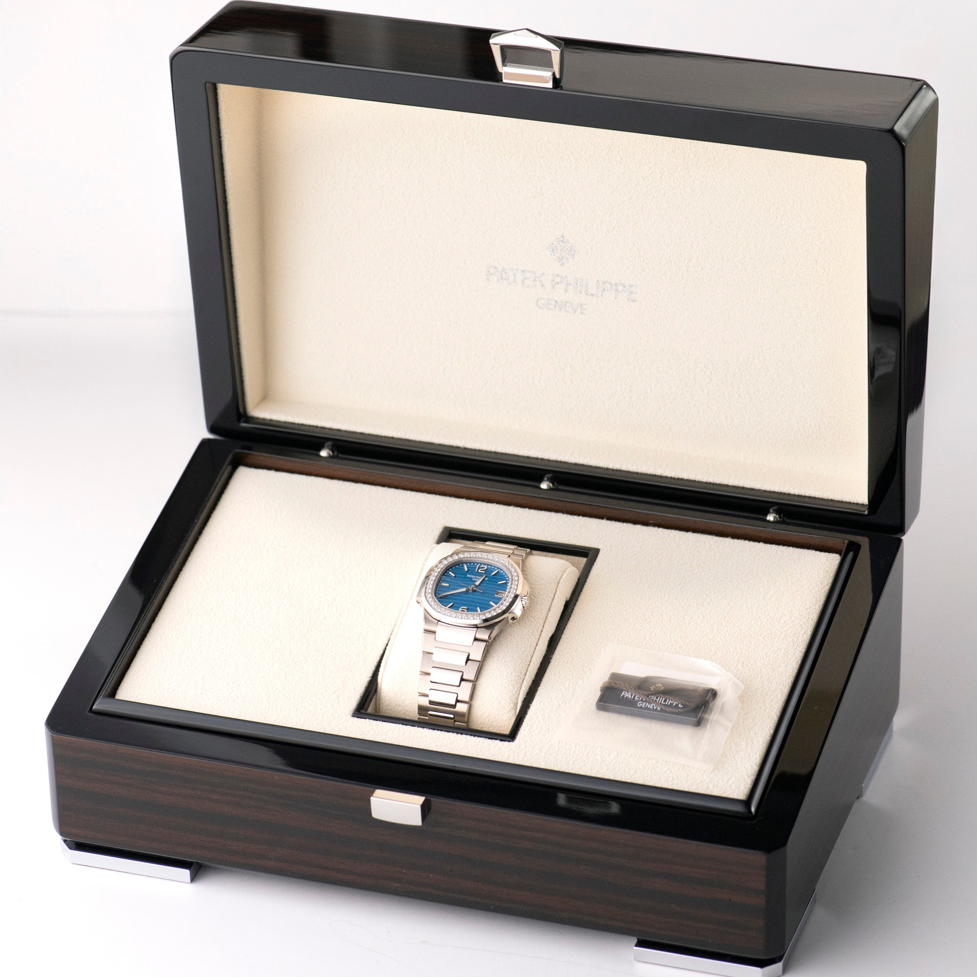 Nautilus, 7010/1G-013