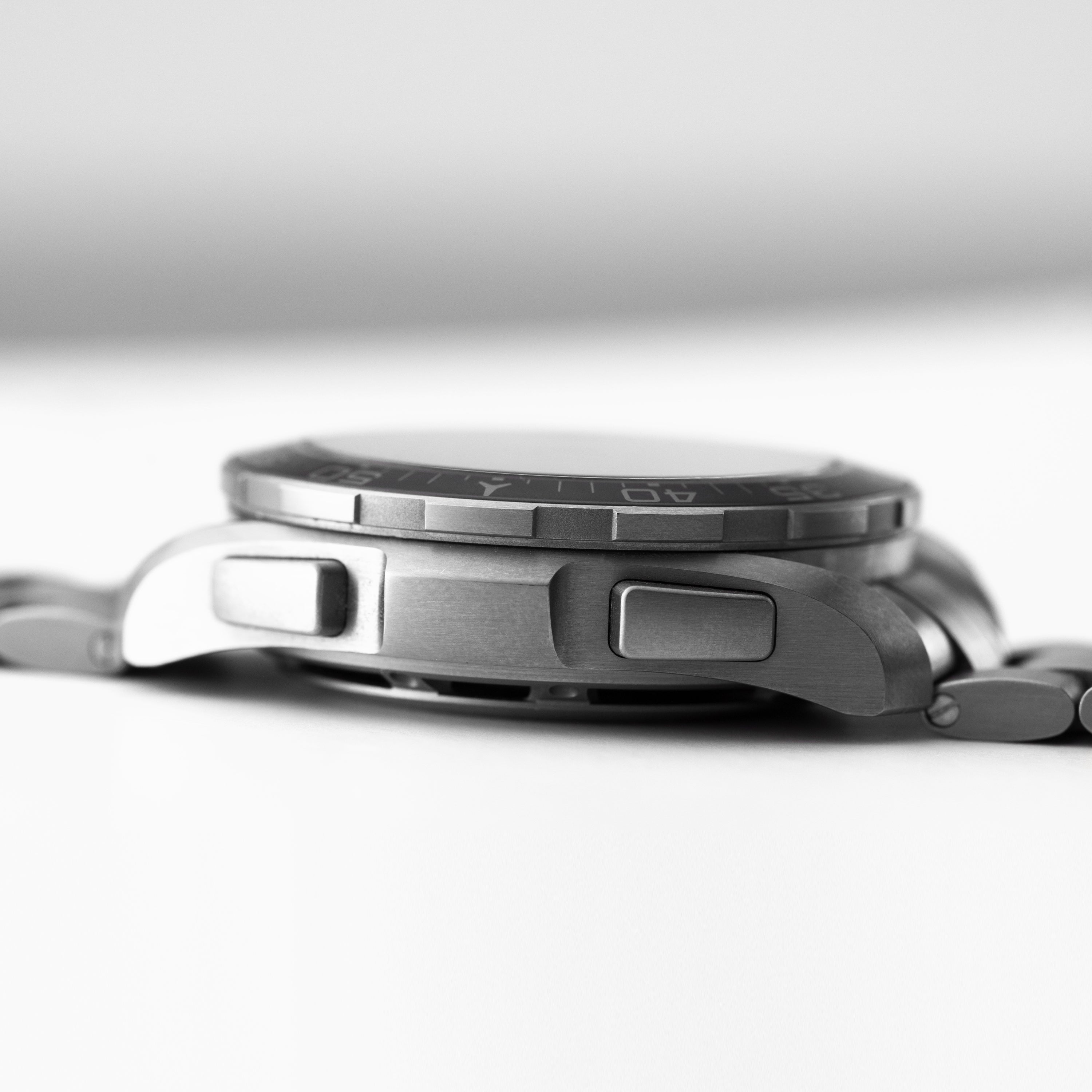 Skywalker X-33, 318.90.45.79.01.001