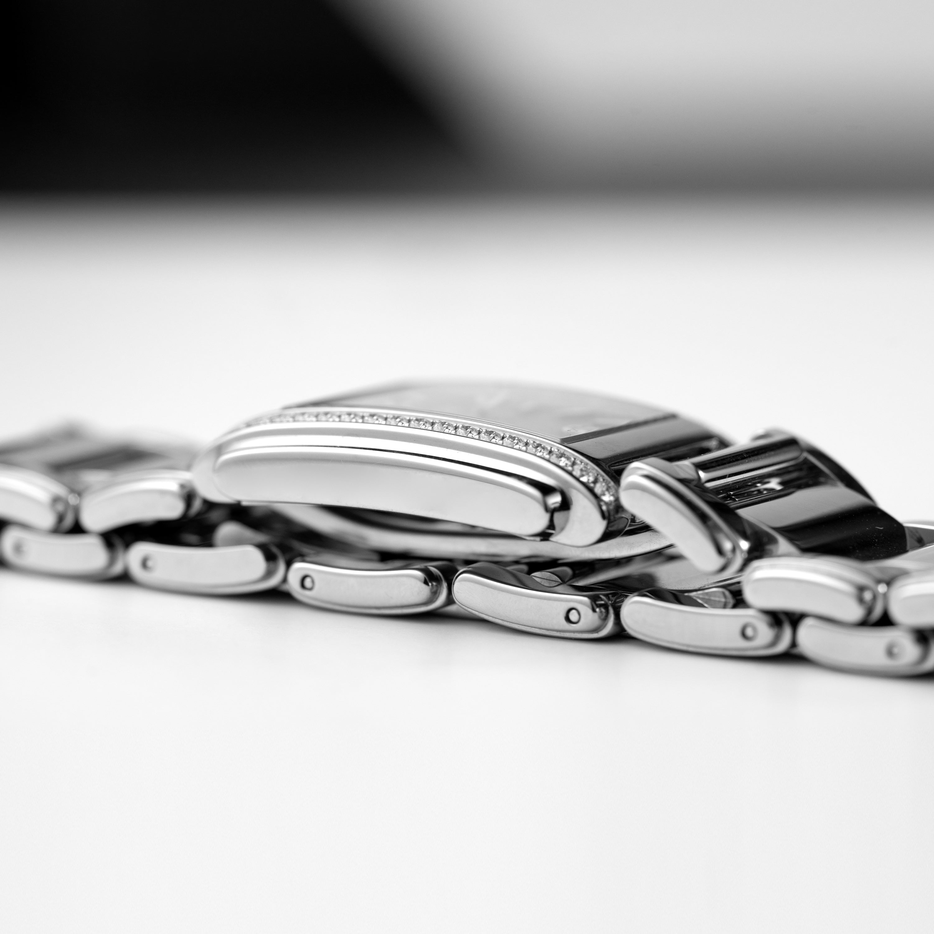 Twenty-4, 4910/1200A