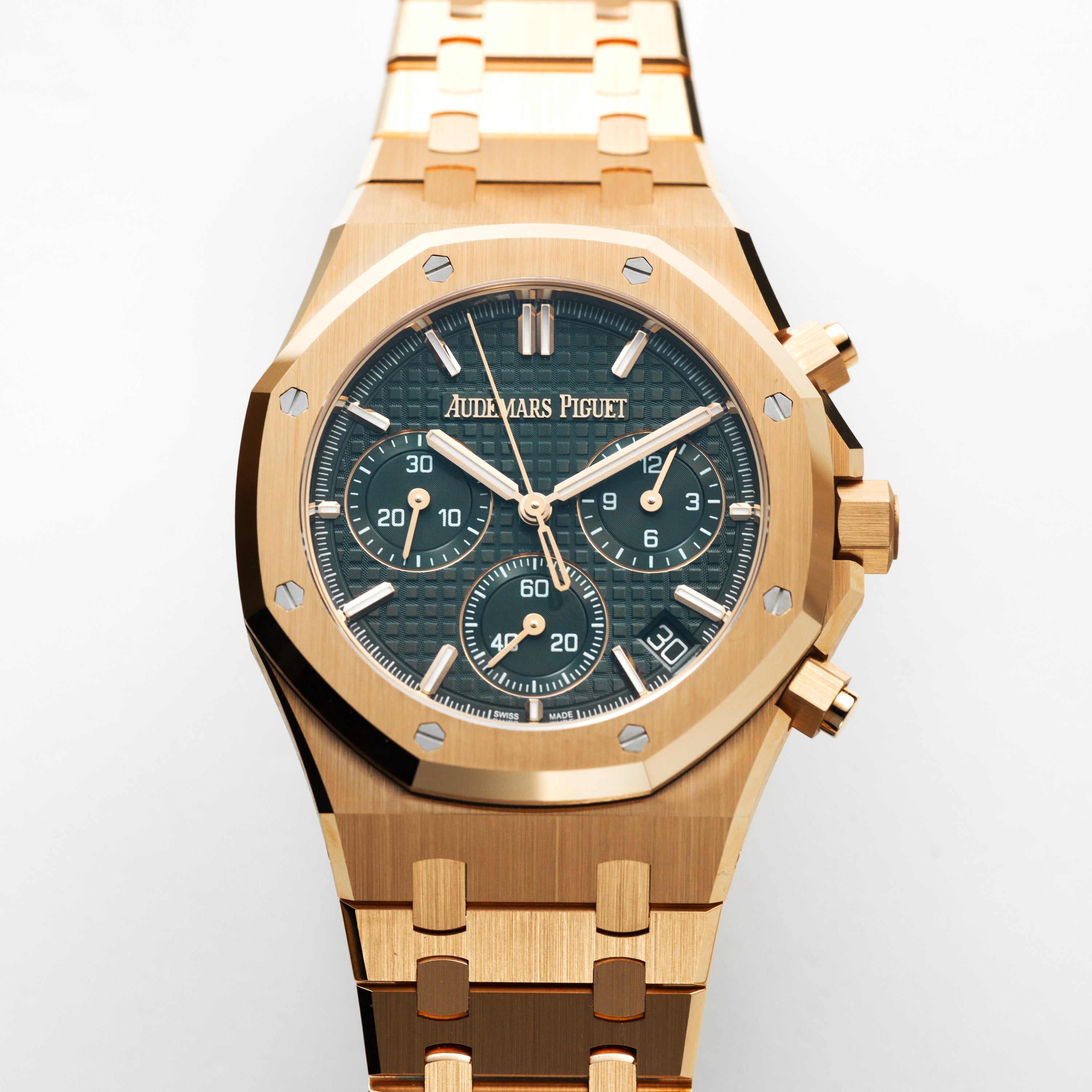 Audemars piguet gold outlet black