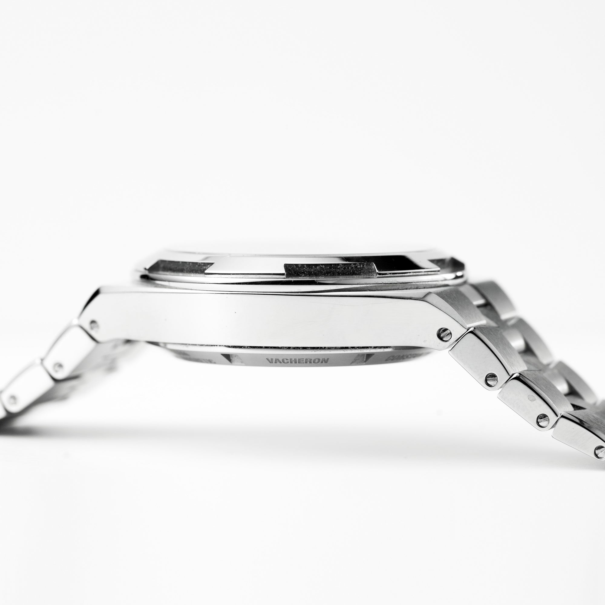 Overseas Chronograph, 5500V