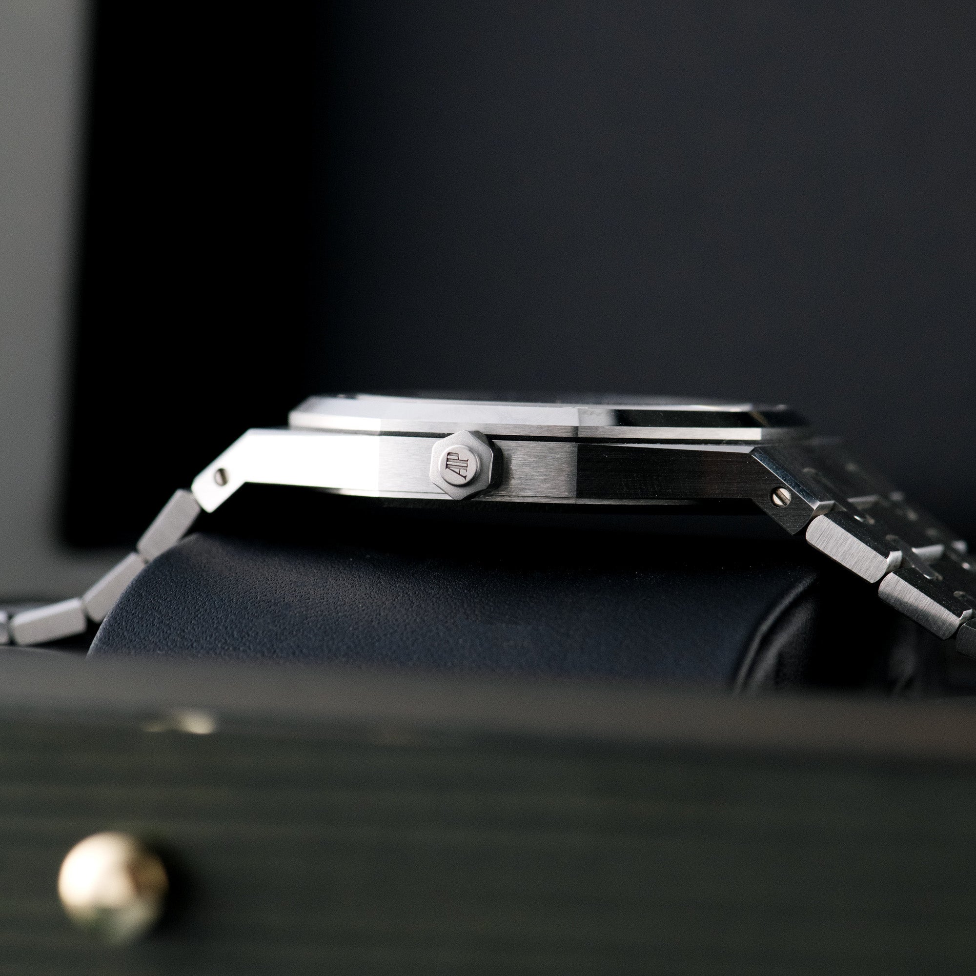 Royal Oak Jumbo Extra-Thin, 16202ST