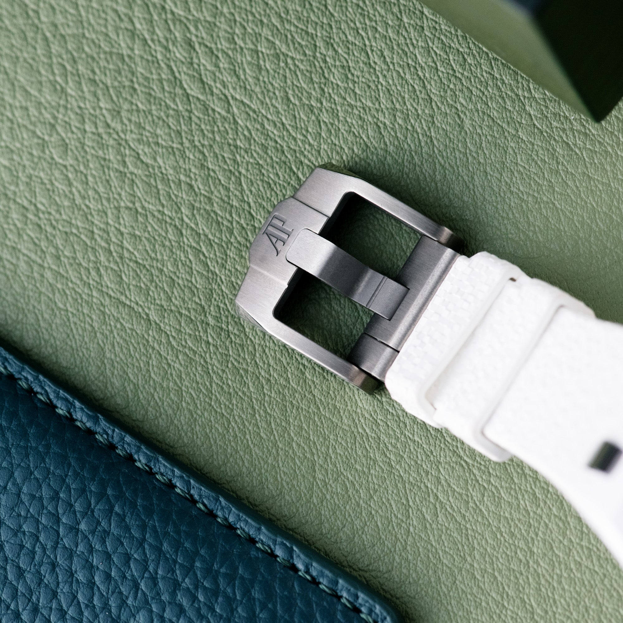 Royal Oak Offshore, 77605CB.OO.A422CR.01