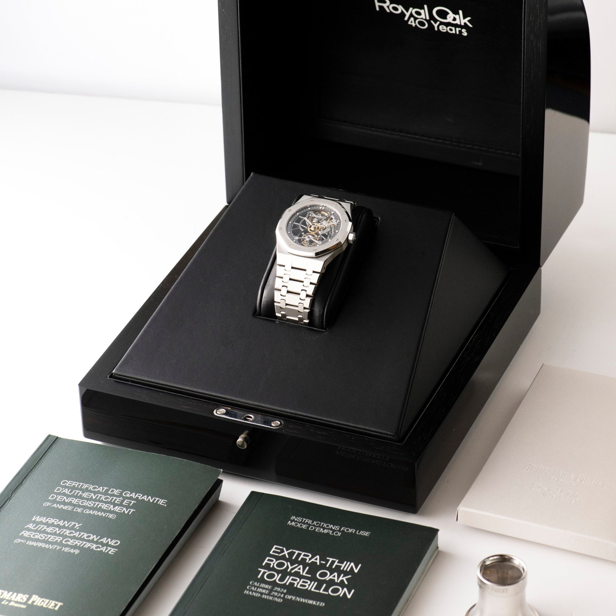 Royal Oak 40th Anniversary Tourbillon, 26511PT.OO.1220PT.01