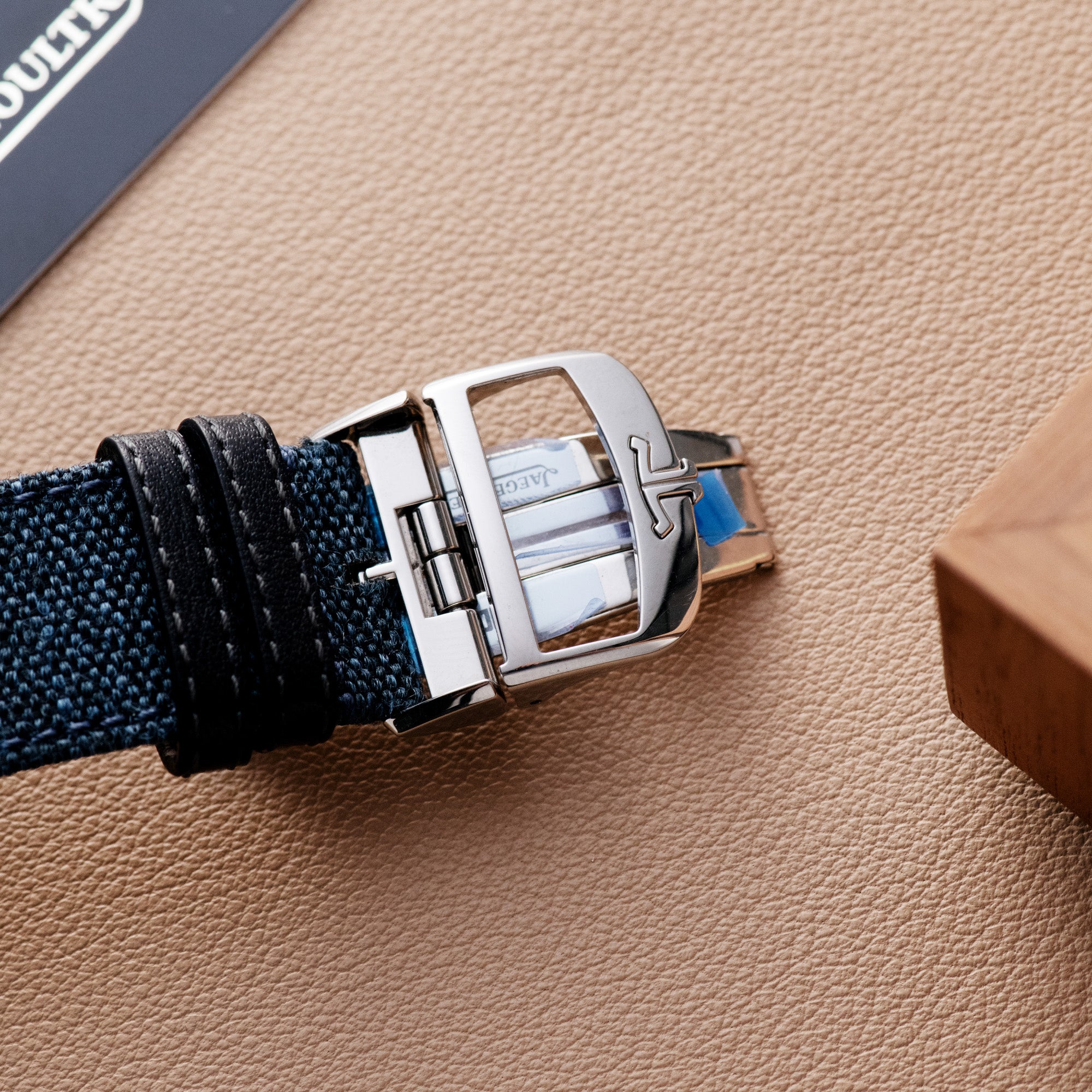 Reverso Tribute Chronograph, Q389848J