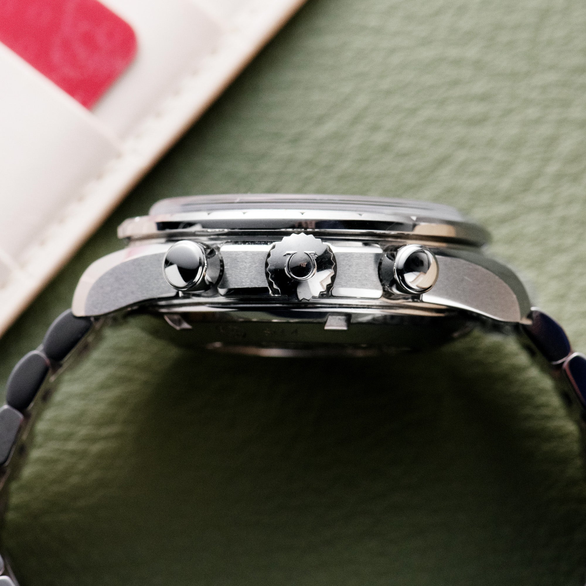 Speedmaster 38, 324.30.38.50.01.001