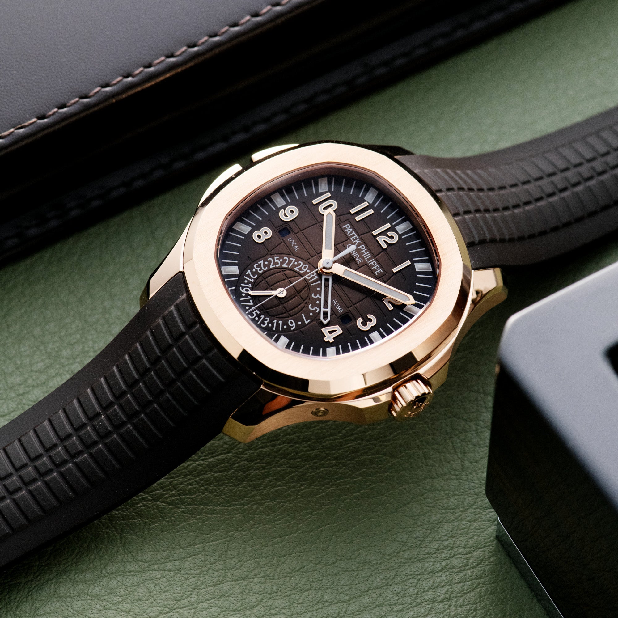 Aquanaut, 5164R-001