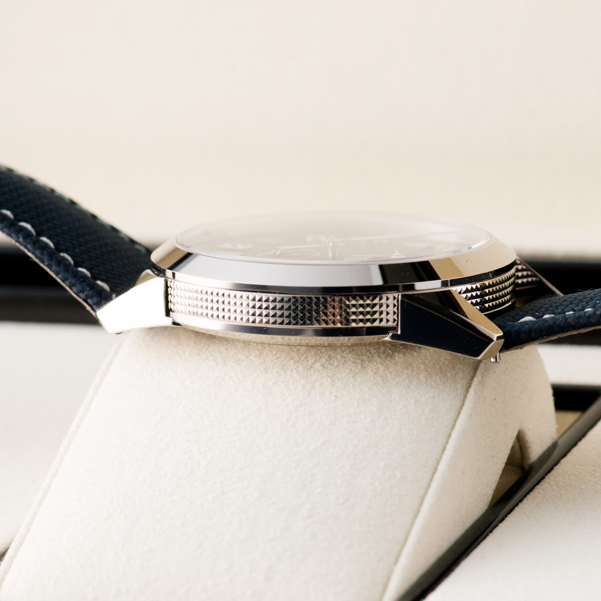 Complications, 5328G-001