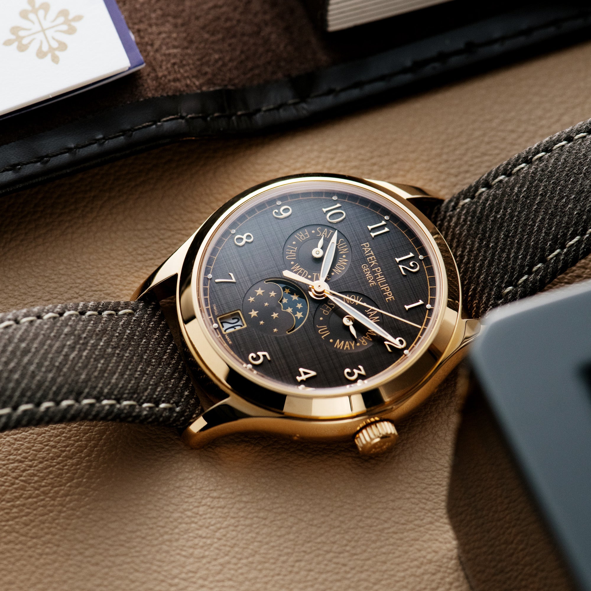 Complications, 4946R-001