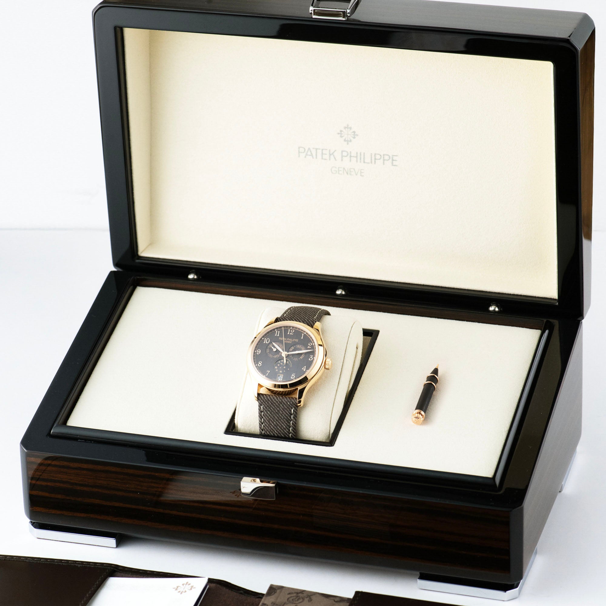 Complications, 4946R-001