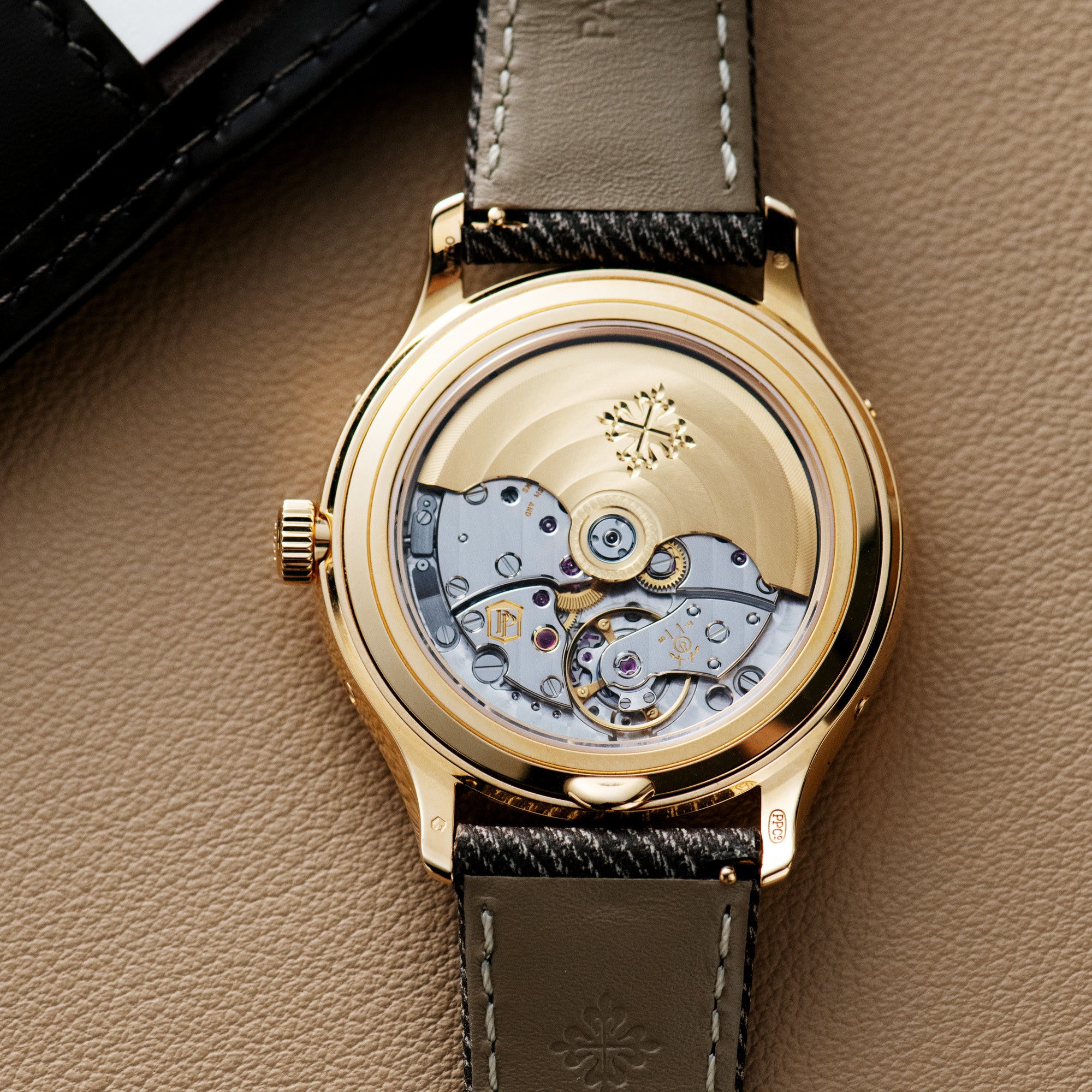 Complications, 4946R-001