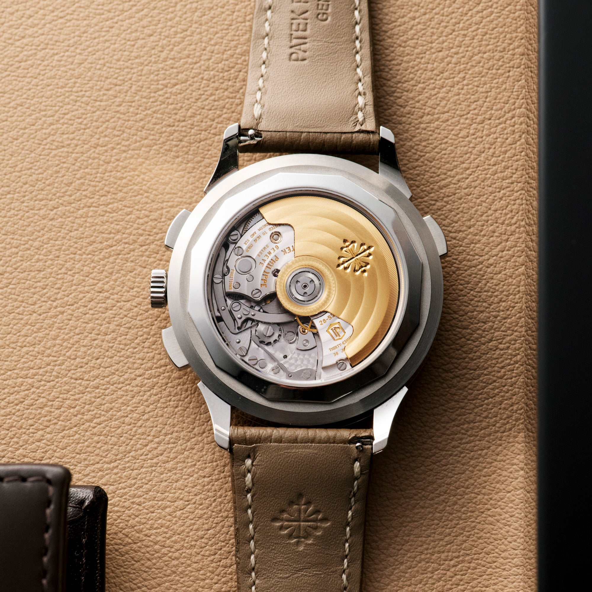 Complications World Time, 5935A-001