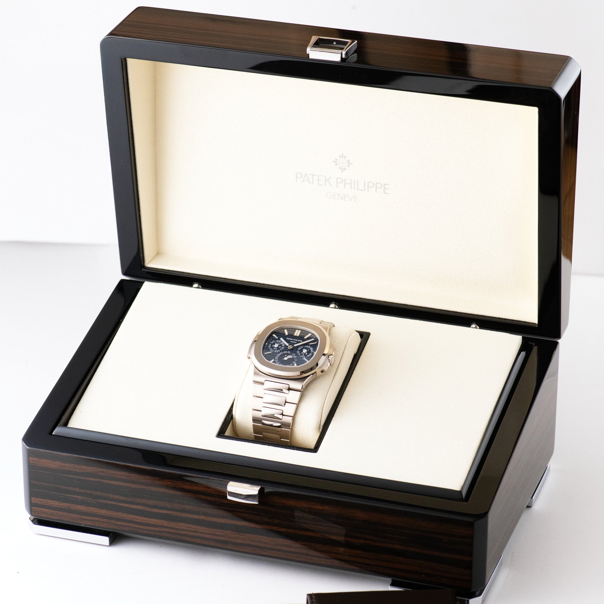 Nautilus Perpetual Calendar, 5740/1G-001
