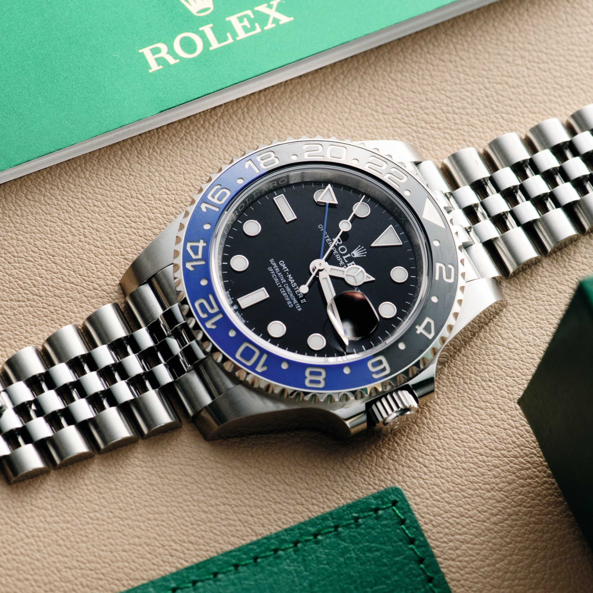 GMT-Master II 'Batgirl', 126710BLNR-0002